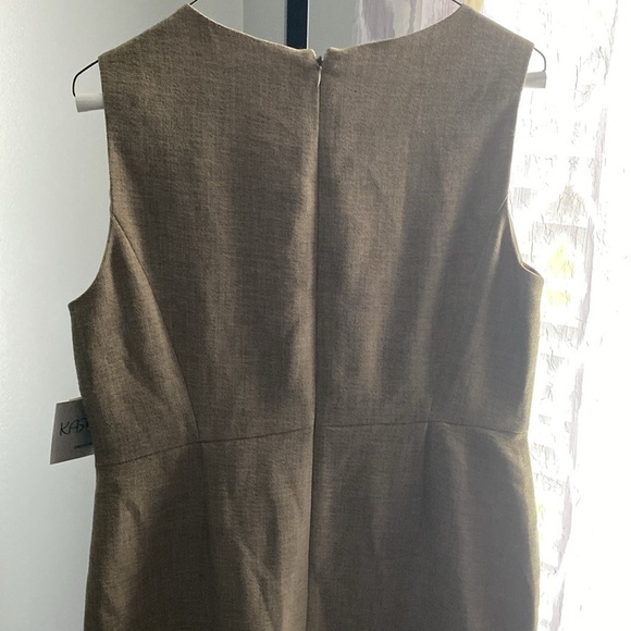 Dress - Picture 3 of 5